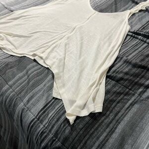 Weavers Cream Sleeveless Top